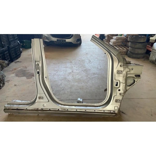 Caixa Com Coluna T Lado Direito Santa Fe 2010