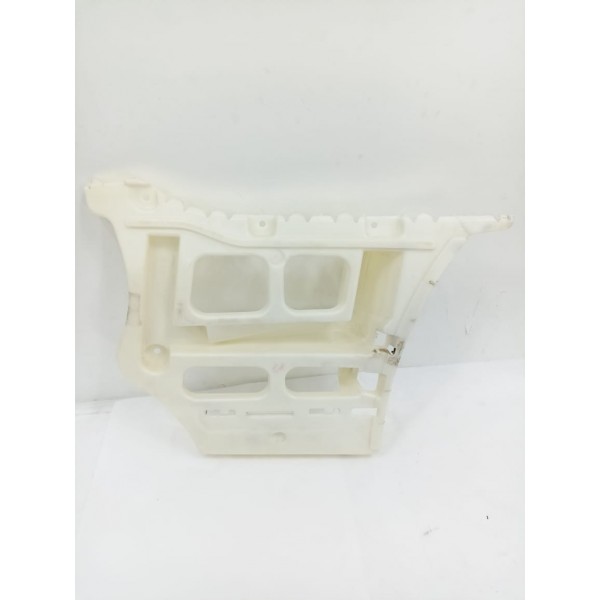 Guia Parachoque Traseiro Direito Bmw 320i 2010