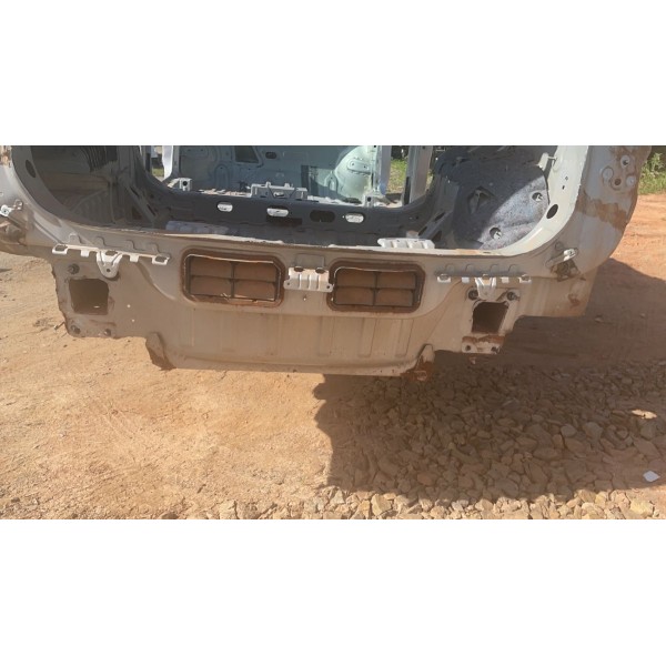 Painel Traseiro Chevrolet Equinox 2020
