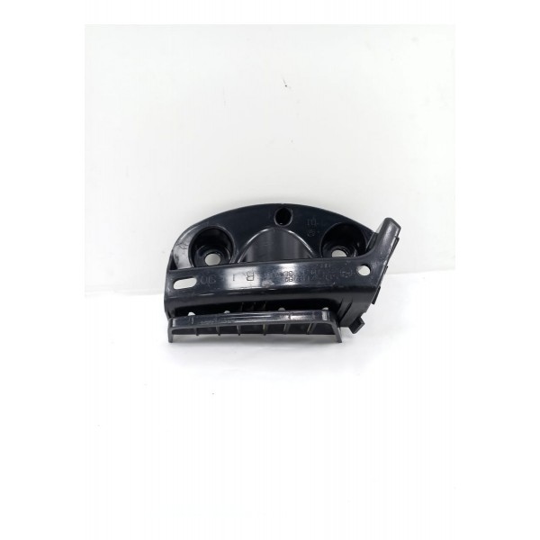 Guia Parachoque Traseiro Direito Bmw 320i 2010