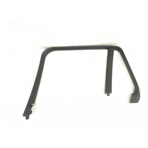 Guarnição Traseira Direita Bmw X1 2013 14121810