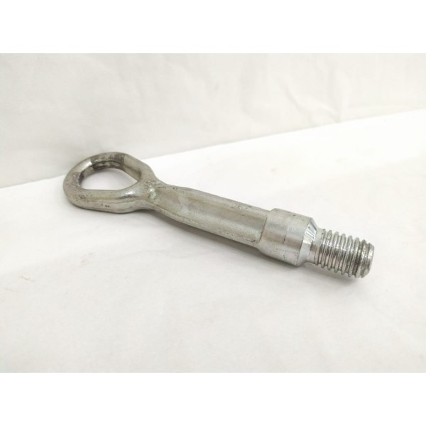 Parafuso Engate Reboque Bmw  X1 2013