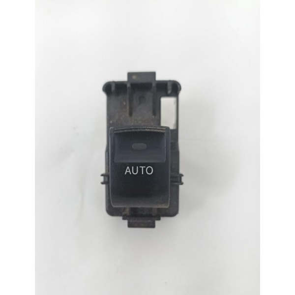 Botão Vidro Elétrico Dianteiro Direito  Toyota Corolla 2016