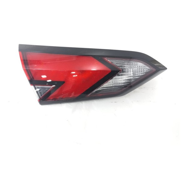 Lanterna Esquerda Tampa Traseira Nissan Versa 2021 Esquerdo