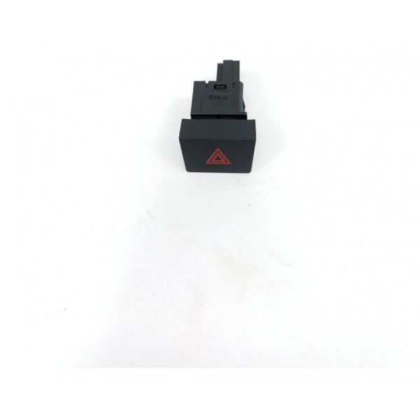 Botão Alerta Nissan Versa 2021 Vermelho