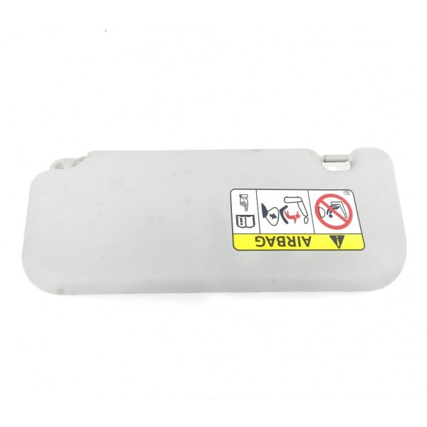 Quebra Sol Direito Toyota Corolla 2016