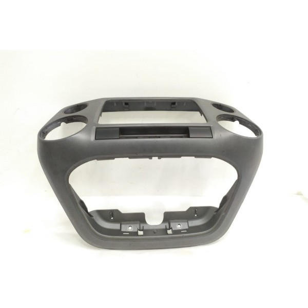 Moldura Central Multimídia Vw Amarok 2011 Detalhe