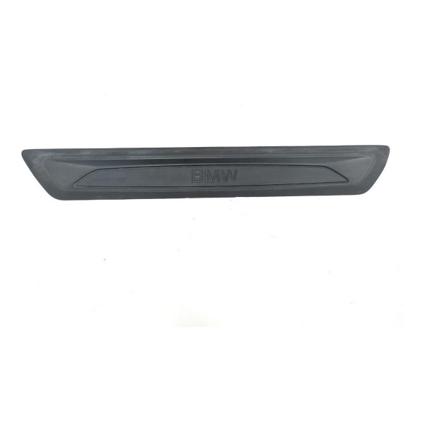 Soleira Porta Dianteira Esquerda Bmw 316i 2014