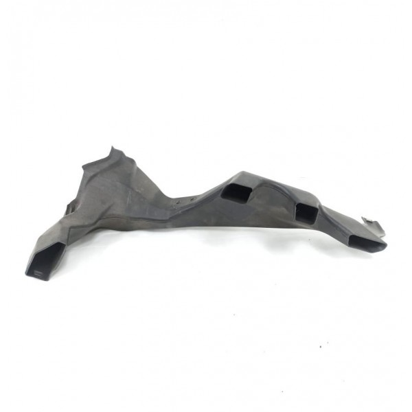 Duto De Ar Quente Lateral Esquerdo Bmw 316i 2014