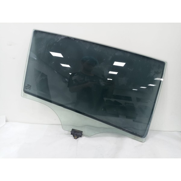 Vidro Traseiro Direito Kia Sportage 2018