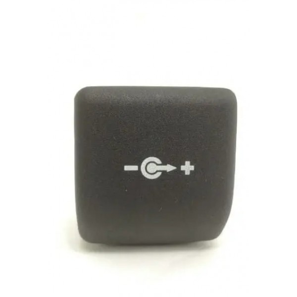 Tomada 12v Porta Malas Bmw X4 2017 6904008