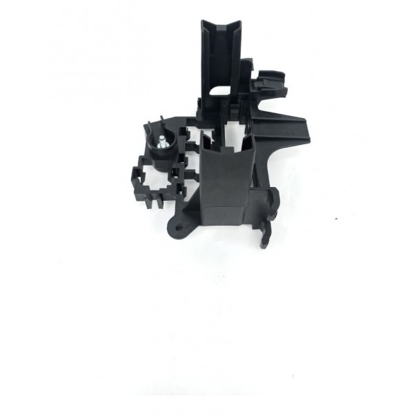 Suporte Caixa Fusível Audi Rs5 4.2 V8 2011 8k1937503