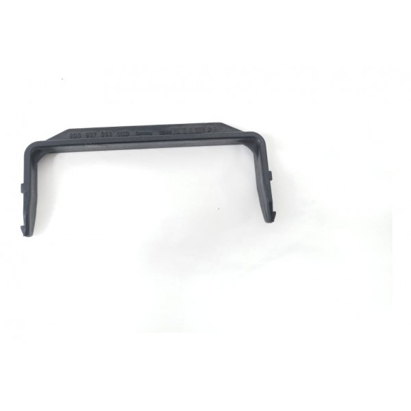 Trava Suporte Fusível Audi Rs5 2010 Unidade 8d0937083