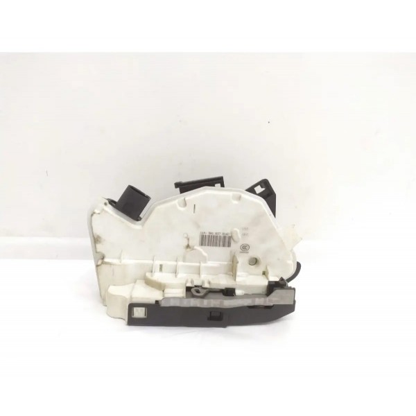 Fechadura Porta Dianteira Direita Vw Passat Cc 2014