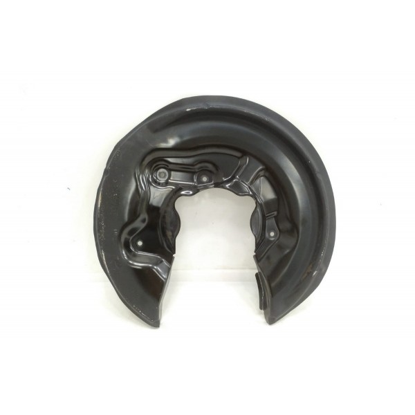 Defletor Disco Traseiro Direito Vw Passat Cc 2014