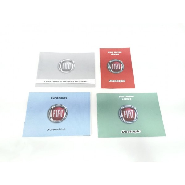 Kit Manual  Fiat Idea Aventure 1.8  2014 2015