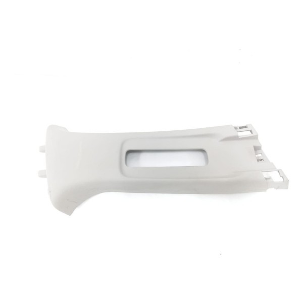 Acabamento Superior Coluna Central Direito Wrv 2018