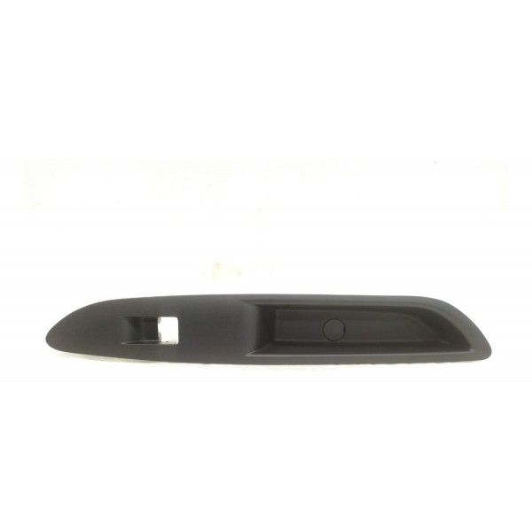 Moldura Botão Vidro Traseiro Esquerdo Gm Tracker 2018