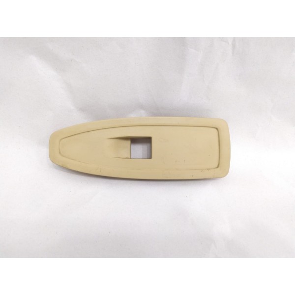 Moldura Botão Vidro Dianteiro Direito Bmw 320i Gt 2015