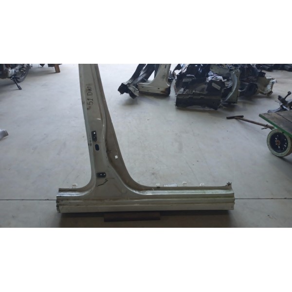 Coluna T Direita Sentra 2015