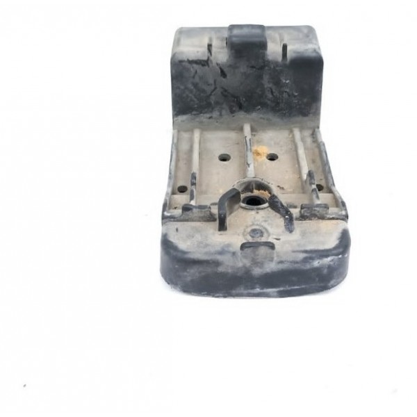 Suporte Inferior Esquerdo Farol Toyota Corolla 2016