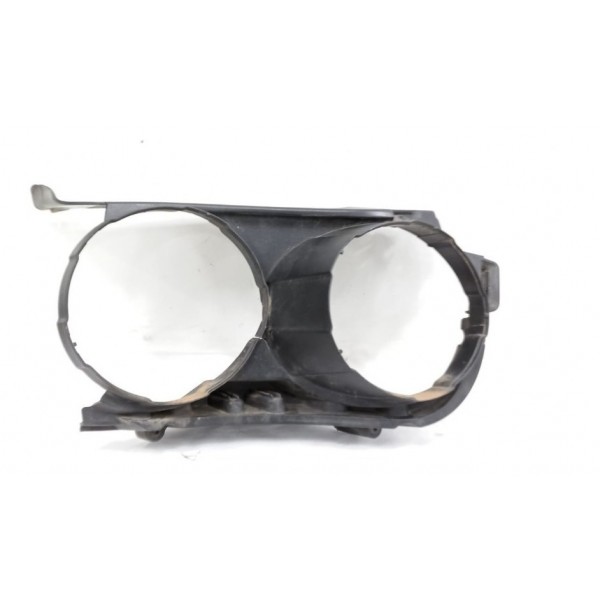 Acabamento Farol Direito Gm Sonic 2012  Detalhe