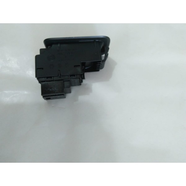 Botão Comando Vidro Elétrico Vw Golf 2018