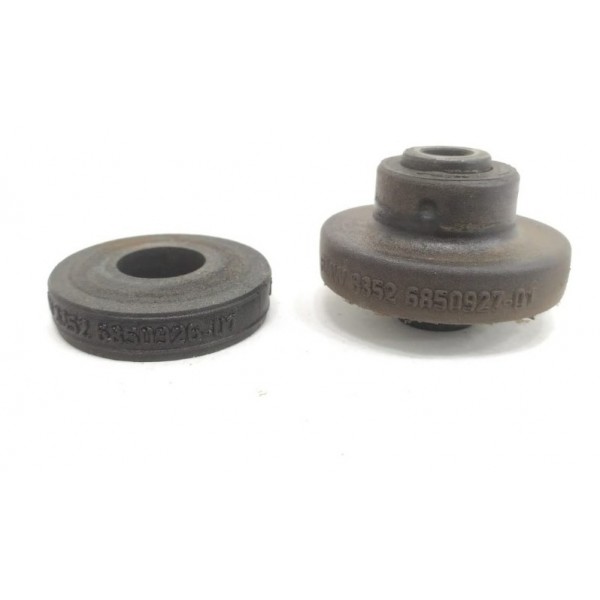 Par Bucha Amortecedor Traseiro Direito Bmw X1 2013