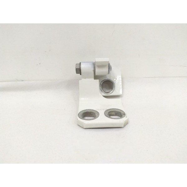 Dobradiça Inferior Porta Traseira Direita Renegade 2019