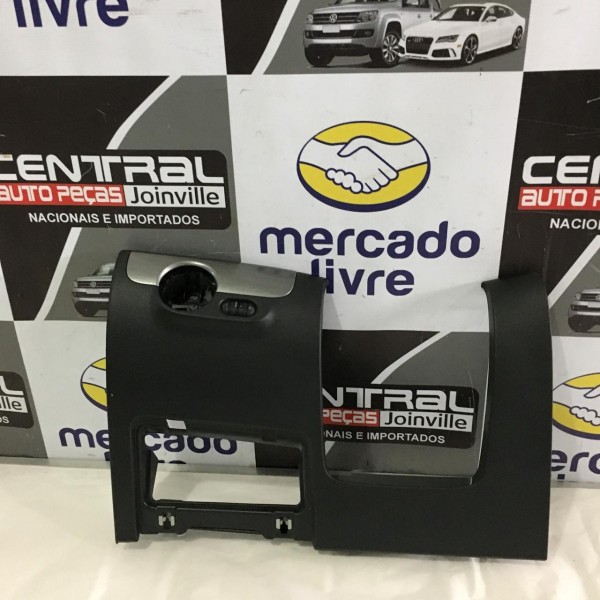 Acabamento Inferior Esquerdo Painel Jetta Tsi 2017
