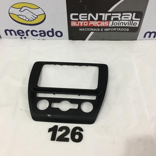Moldura Painel Central Multimídia Volkswagen Jetta Tsi 2017