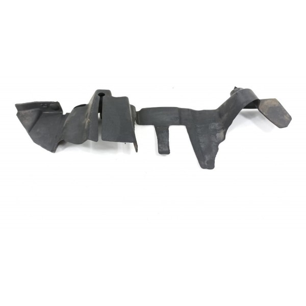 Defletor Radiador Town Country 2008 04677669ab