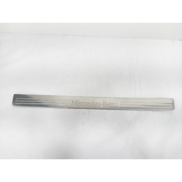 Soleira Dianteira Esquerda Mercedes Benz C300  V6 2011