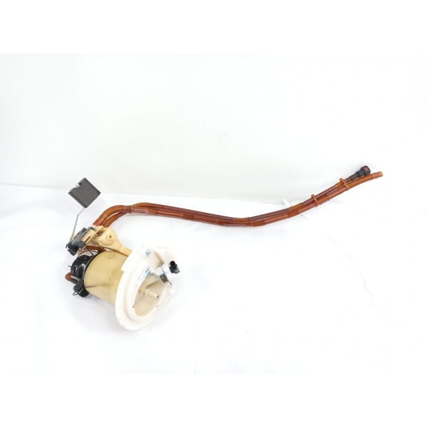 Bomba Auxiliar De Combustível Mercedes C300  V6 2011