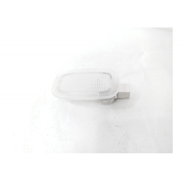 Luz Cortesia Acabamento Inferior Painel C300 2011