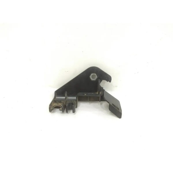 Suporte Sensor Abs Traseiro Esquerdo C300 2011