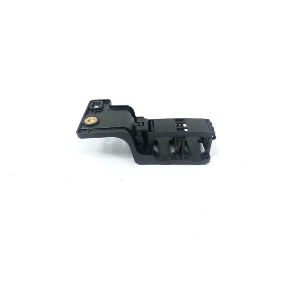 Suporte Mangueira Ar Mercedes A200 2014 2015 A2465010120