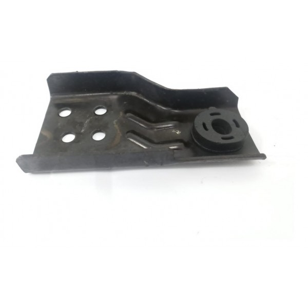 Suporte Direito Radiador Fiat Mobi 2017 51884492dx