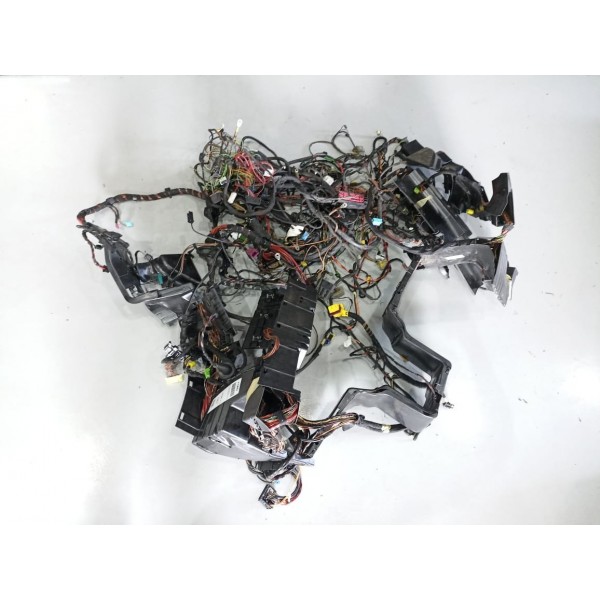Chicote Mercedes Benz C300 V6 2011 A2048210338