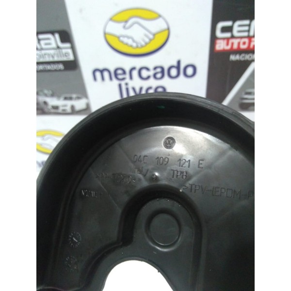 Capa Correia Bomba Agua Vw Golf 1.0 Tsi 2018 Preto