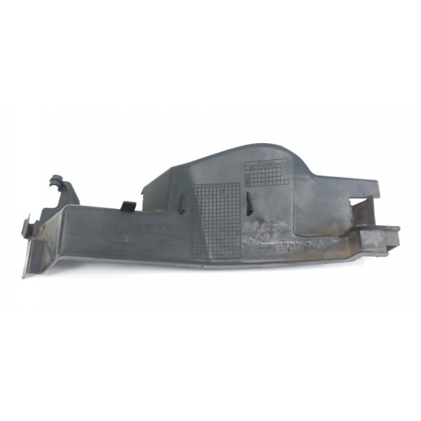 Defletor Esquerdo Radiador Mercedes Gla200 2015 2016