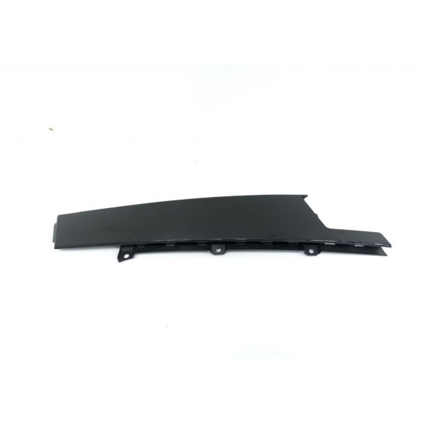 Moldura Coluna Dianteira Esquerda Mercedes Gla200 2015 2016