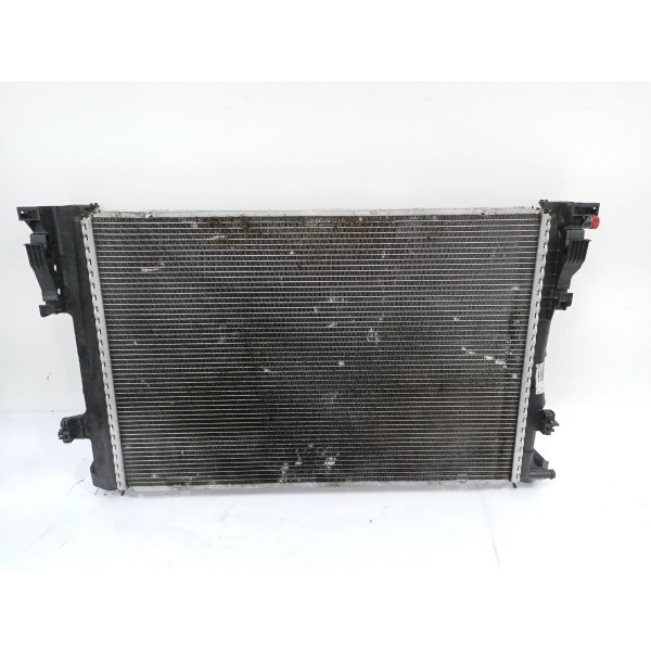 Radiador Mercedes Benz A200 2014 2015 A2465001303