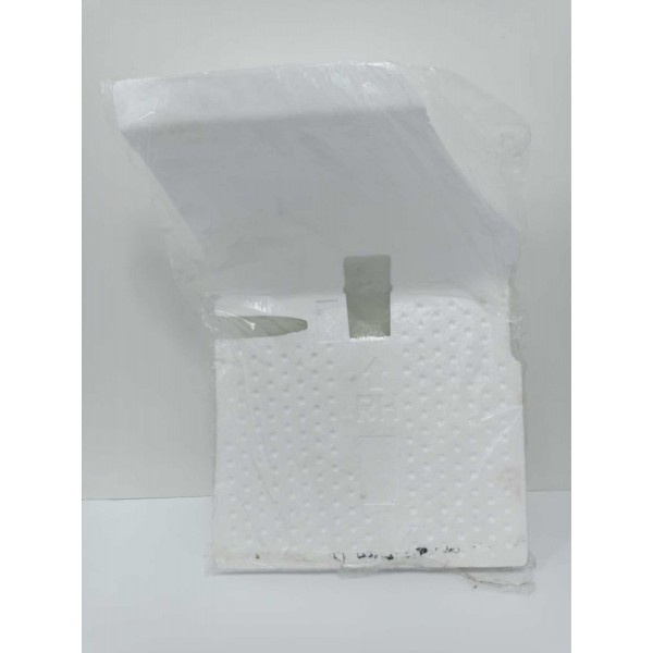 Isopor Assoalho Dianteiro Direito Nissan Versa 2018