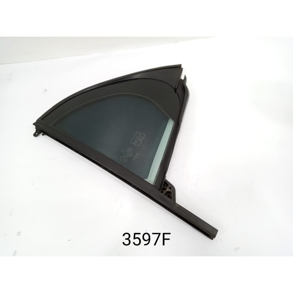 Vidro Fixo Porta Traseira Esquerda Gla 200 2015 2016