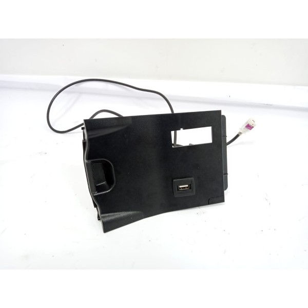 Entrada Usb Mercedes Benz Gla 200 2015 2016