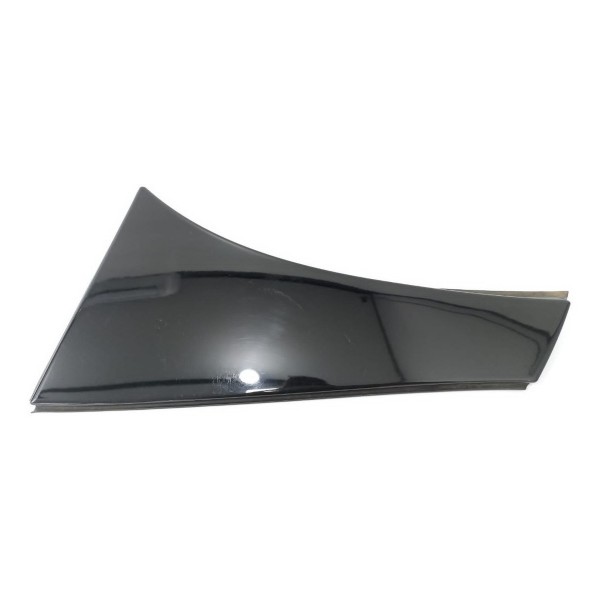 Acabamento Esquerdo Tampa Traseira Gla 200 2015 2016 Preto