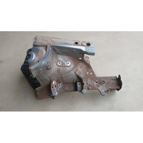 Longarina Dianteira Direita Vw Passat Cc 3.6 Fsi 2009 2010