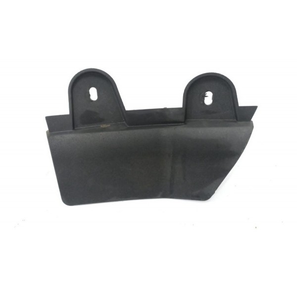 Acabamento Suporte Traseiro Dir Audi A1 Tfsi Sportback 2013