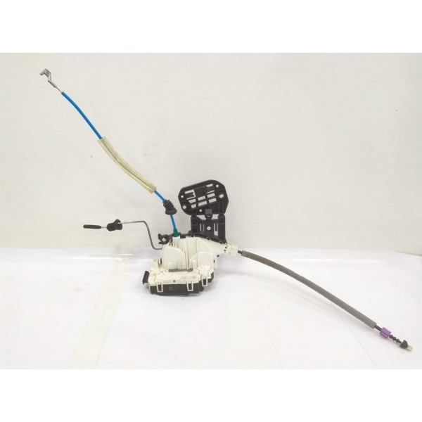 Fechadura Porta Traseira Direita Mercedes A200 2014